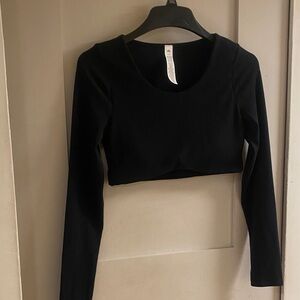 ALO Yoga Black Long Sleeve Crop Top